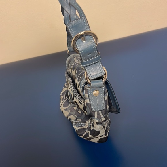 Coach Signature Blue Navy Shoulder Bag - Picture 9 of 10